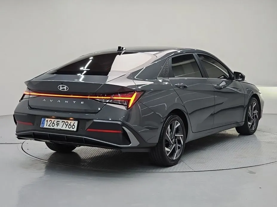 Hyundai AVANTE