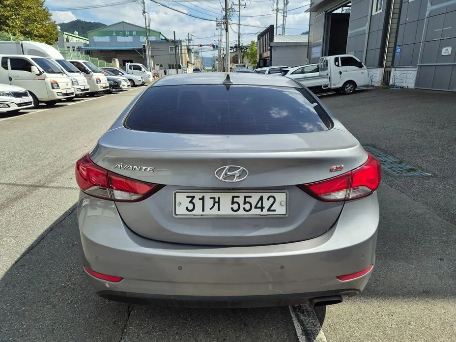 Hyundai AVANTE