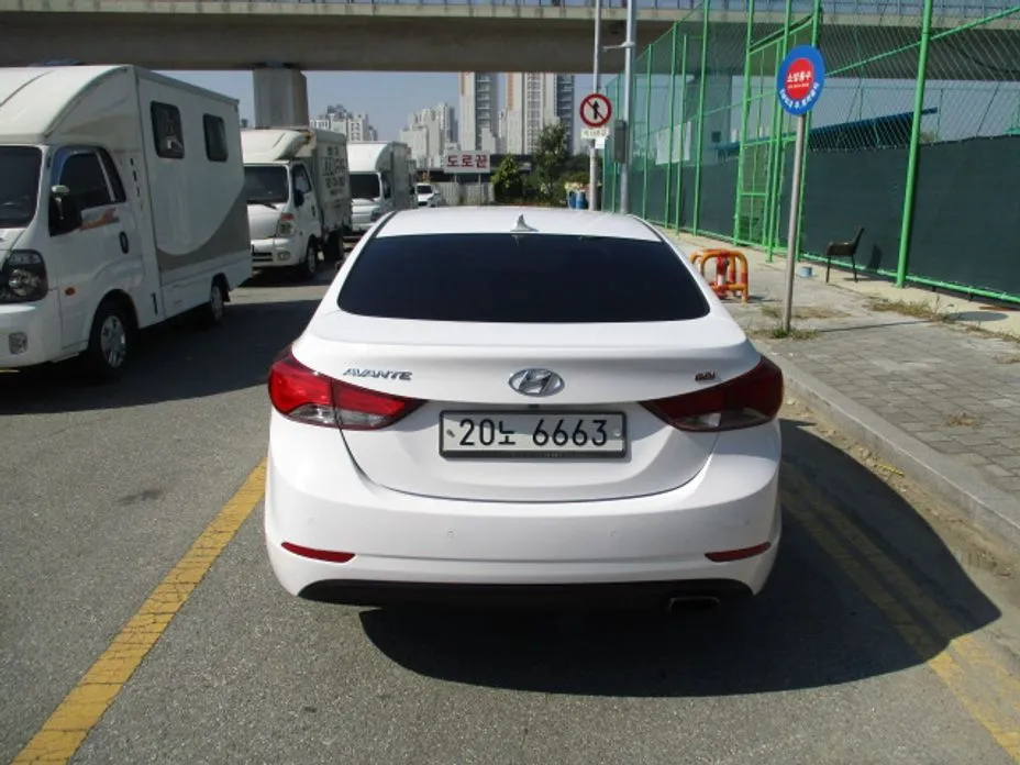Hyundai AVANTE
