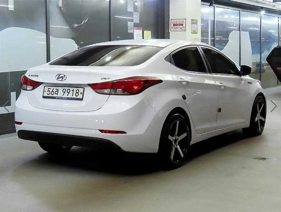 Hyundai AVANTE