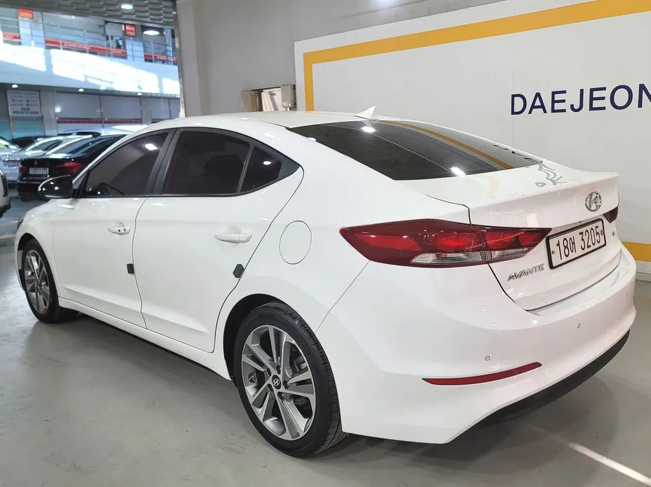 Hyundai AVANTE
