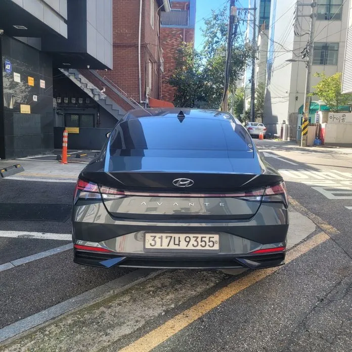 Hyundai AVANTE