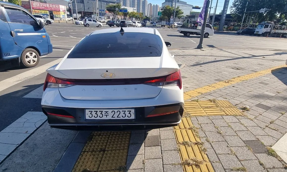 Hyundai AVANTE