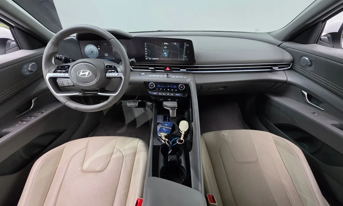 Hyundai AVANTE