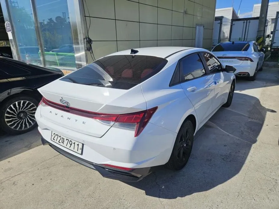 Hyundai AVANTE