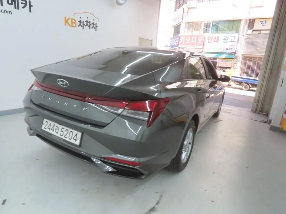 Hyundai AVANTE