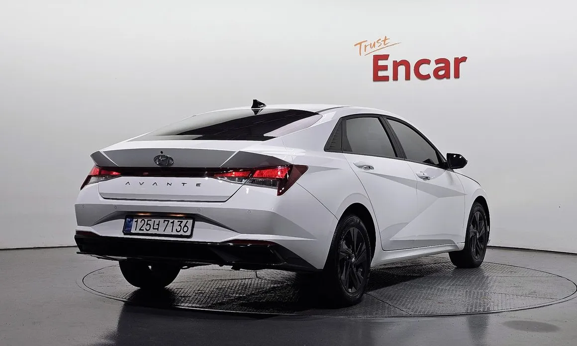 Hyundai AVANTE