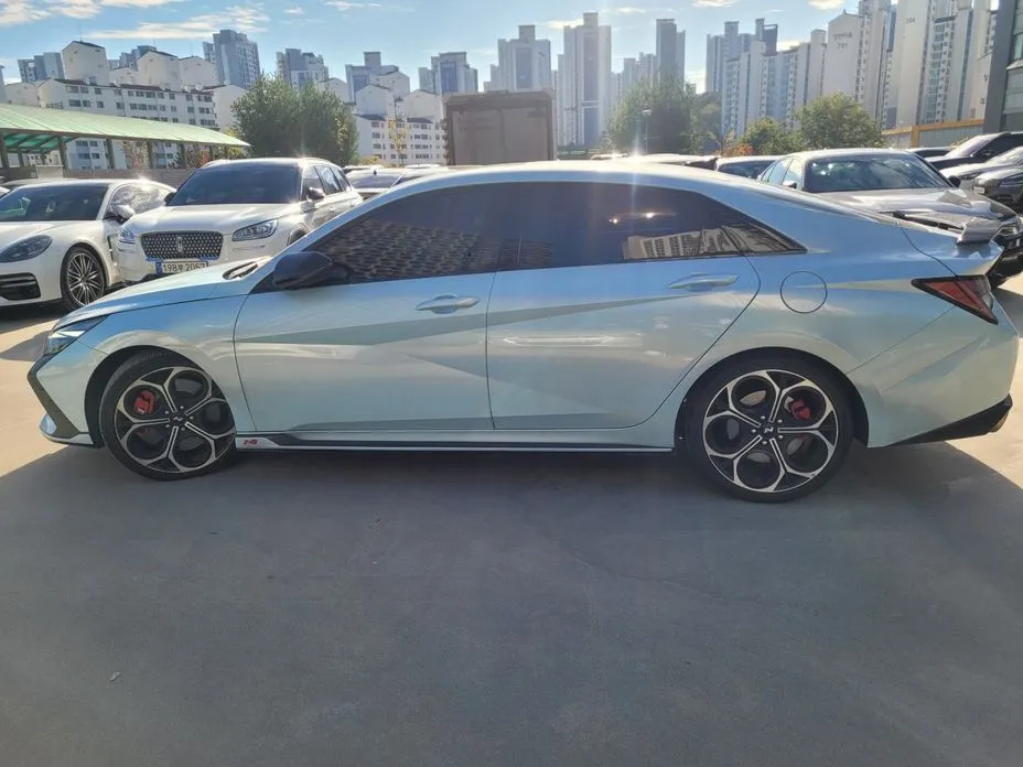 Hyundai AVANTE
