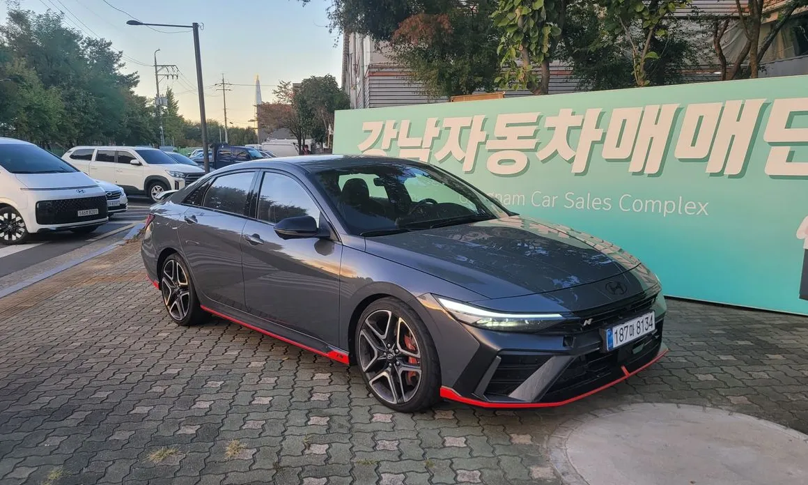 Hyundai AVANTE