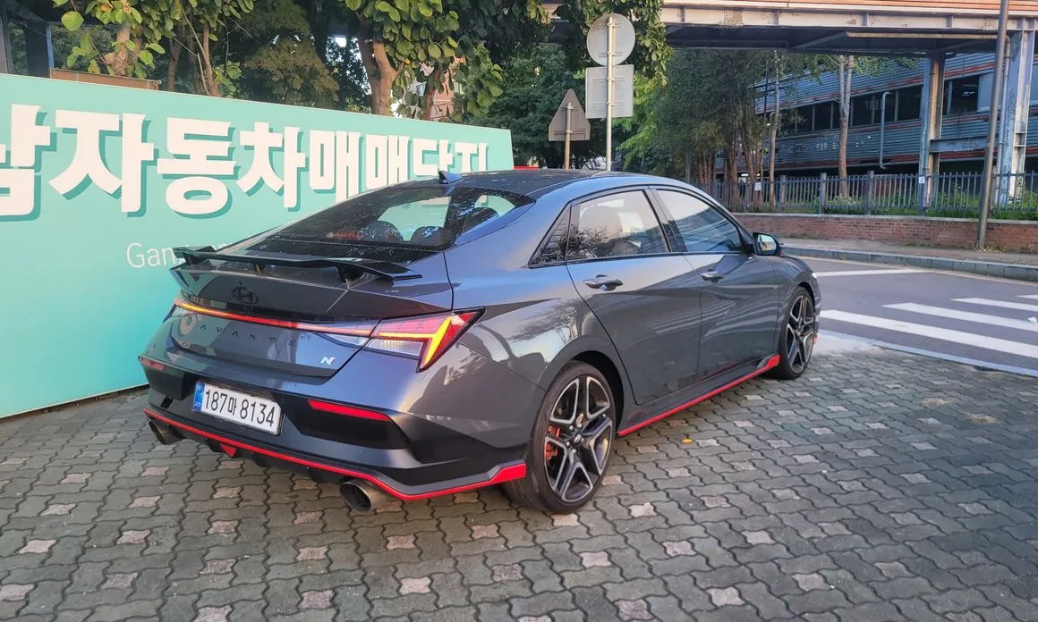 Hyundai AVANTE