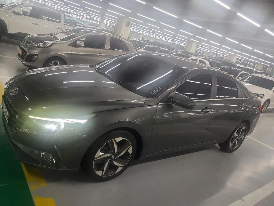 Hyundai AVANTE