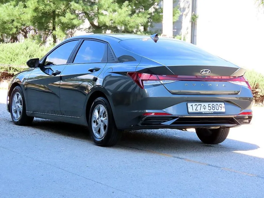 Hyundai AVANTE