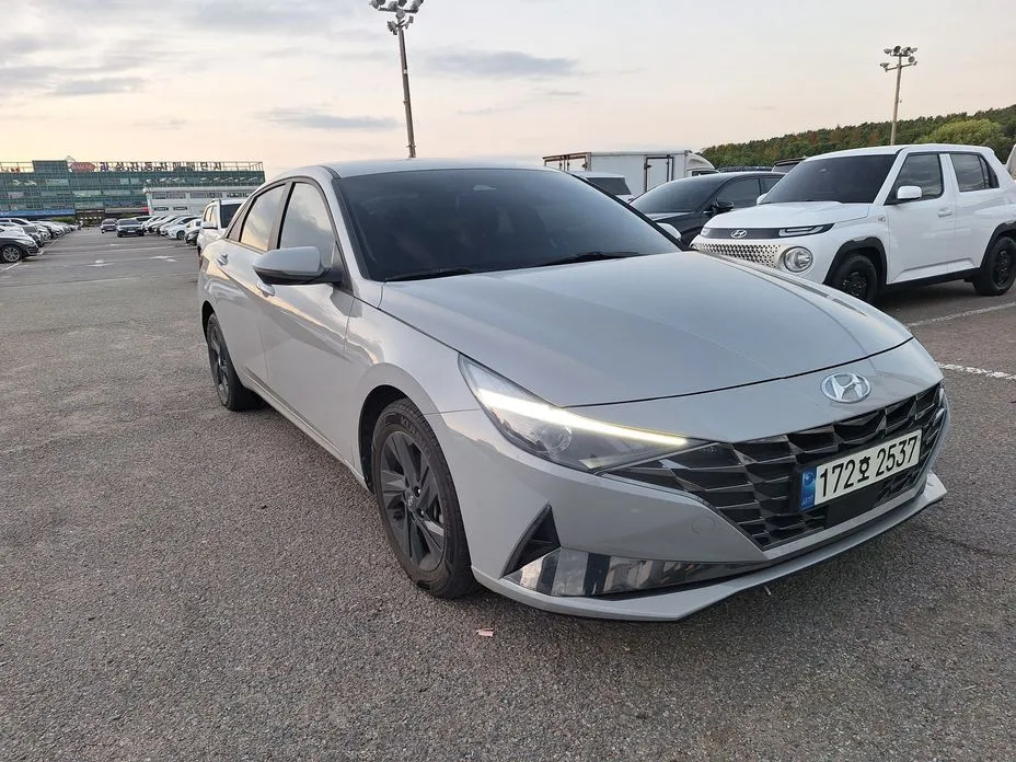 Hyundai AVANTE