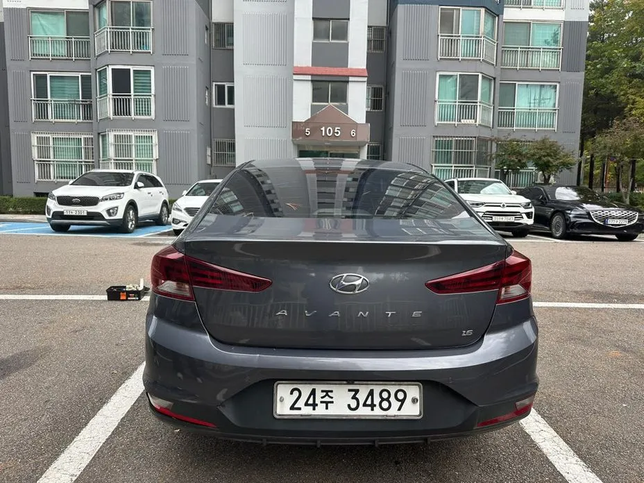 Hyundai AVANTE