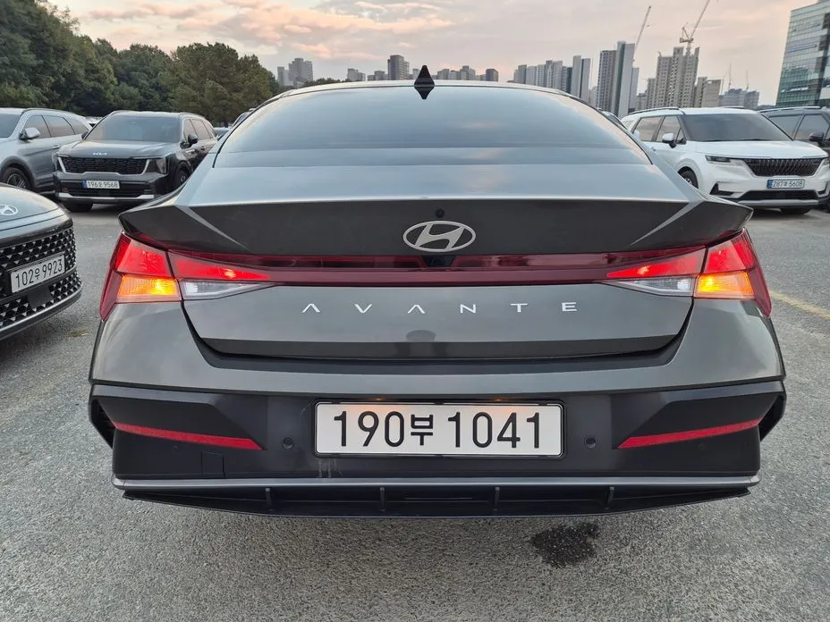 Hyundai AVANTE