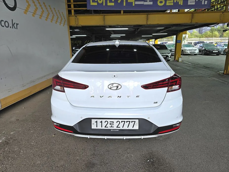 Hyundai AVANTE
