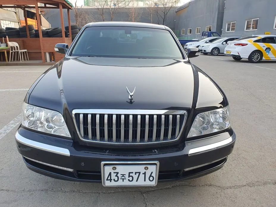 Hyundai Equus