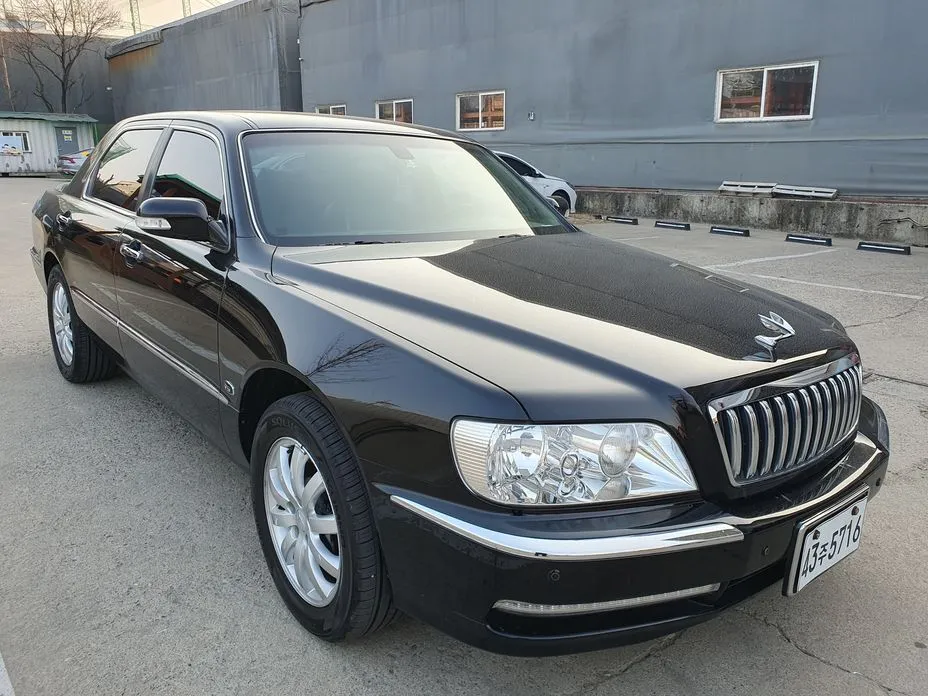 Hyundai Equus