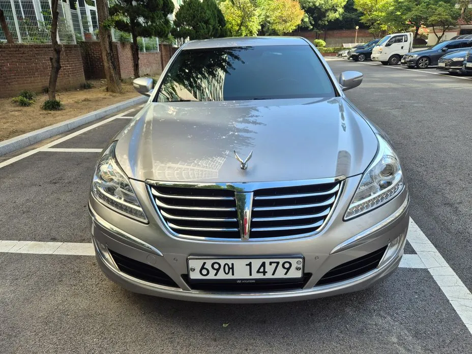 Hyundai Equus