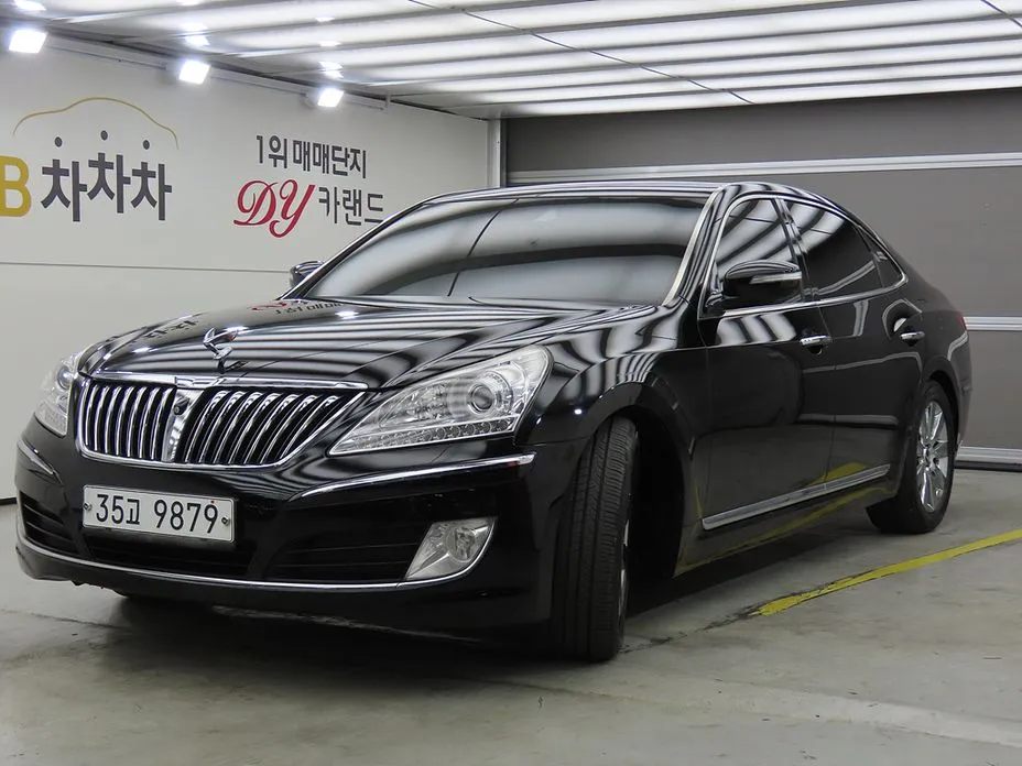 Hyundai Equus