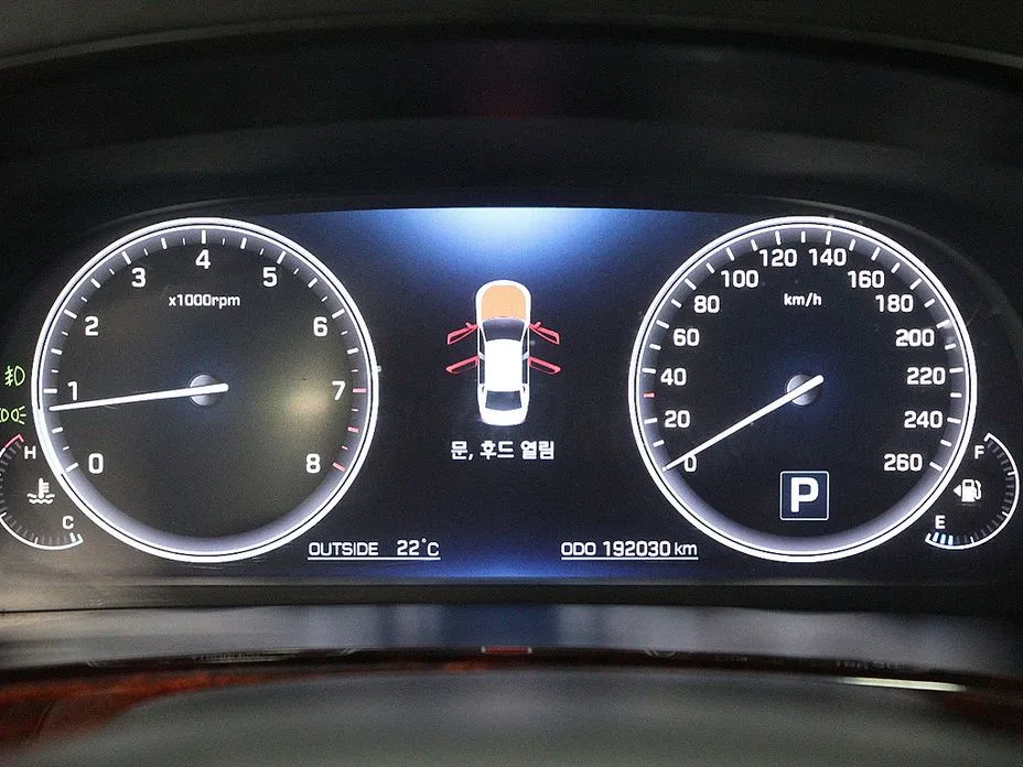 Hyundai Equus