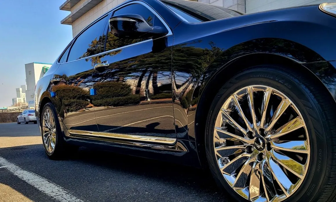 Hyundai Equus