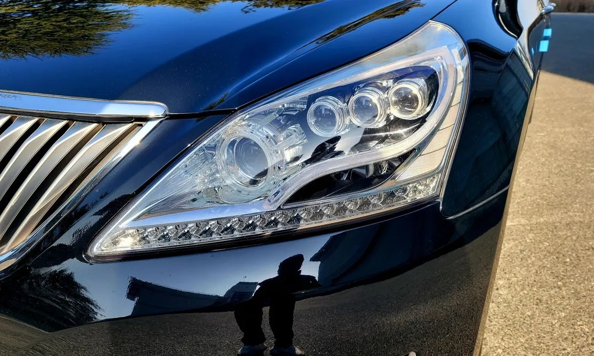 Hyundai Equus