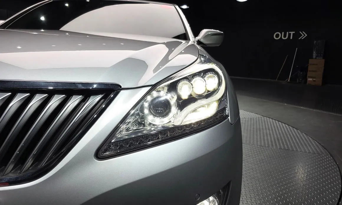 Hyundai Equus