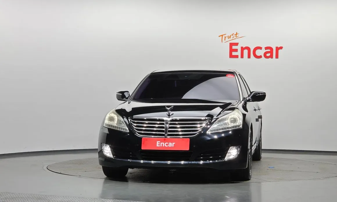 Hyundai Equus