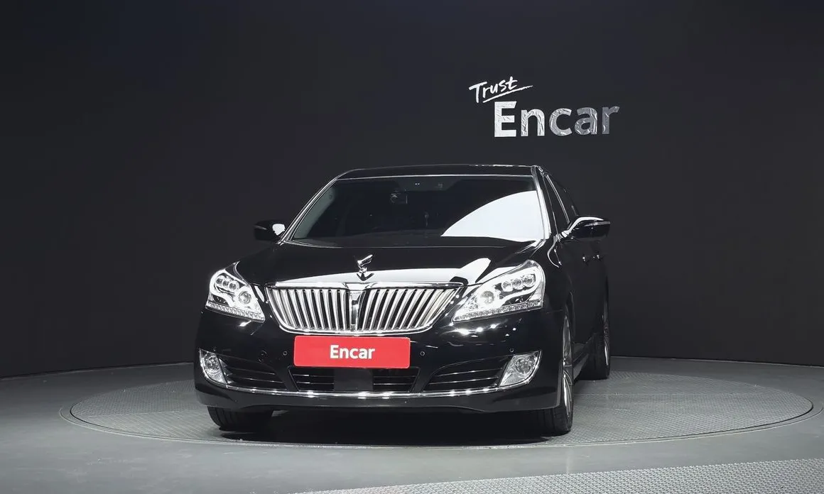 Hyundai Equus