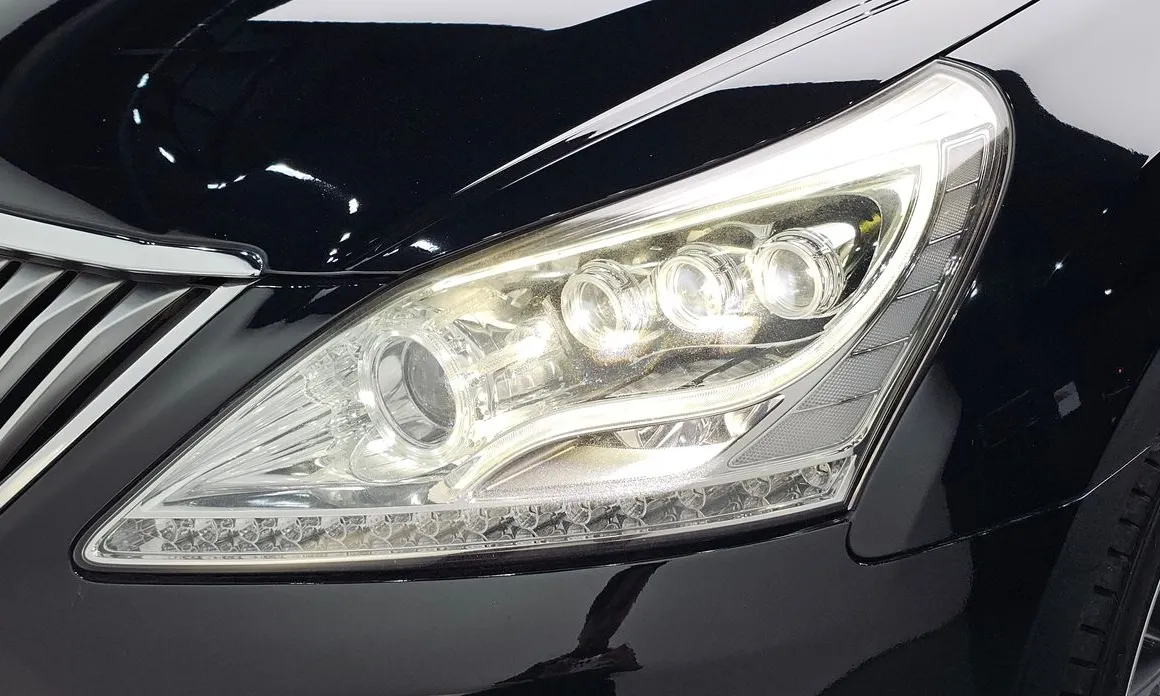 Hyundai Equus