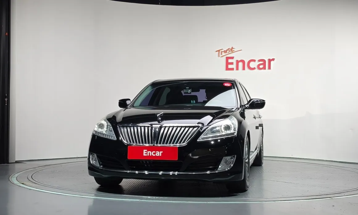 Hyundai Equus