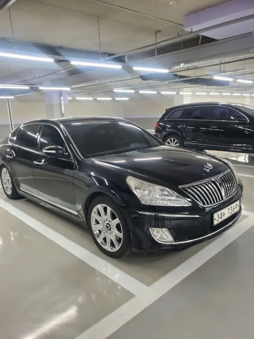 Hyundai Equus