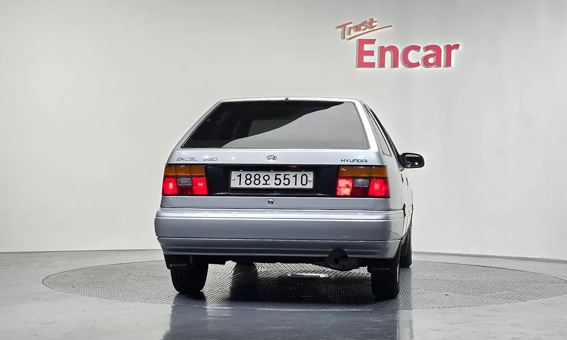 Hyundai Excel