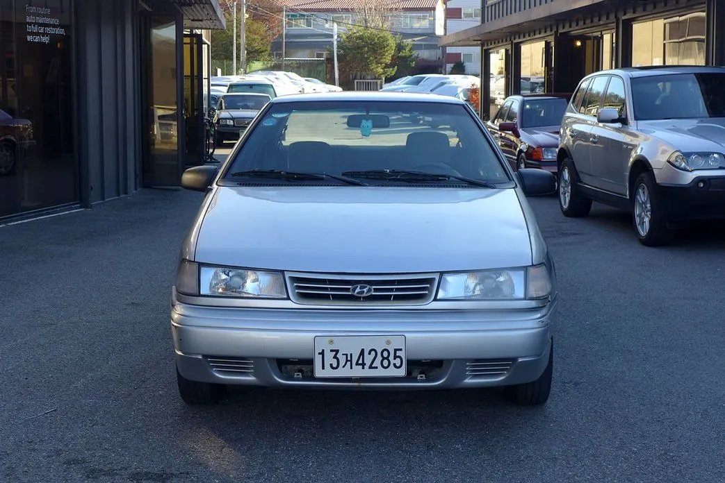 Hyundai Excel