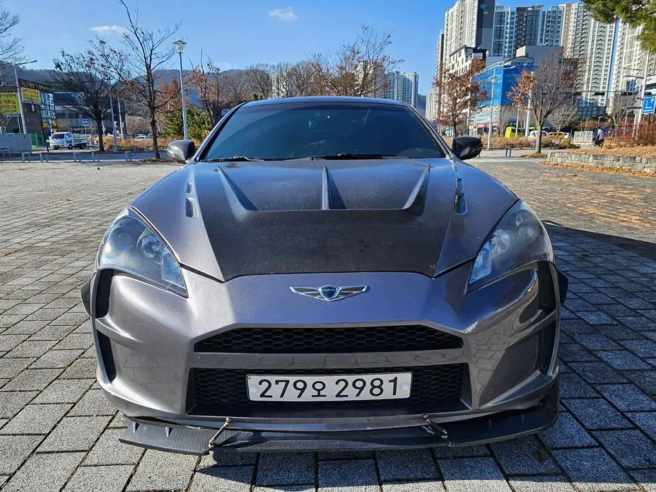 Hyundai Genesis