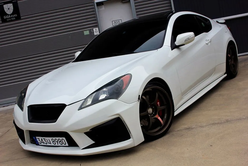 Hyundai Genesis