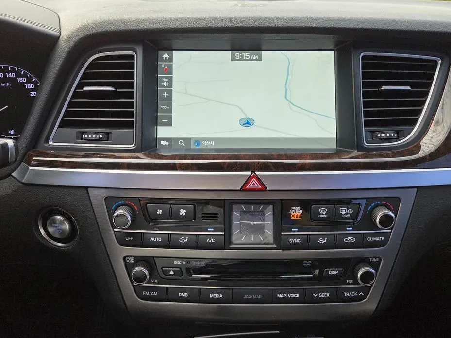 Hyundai Genesis