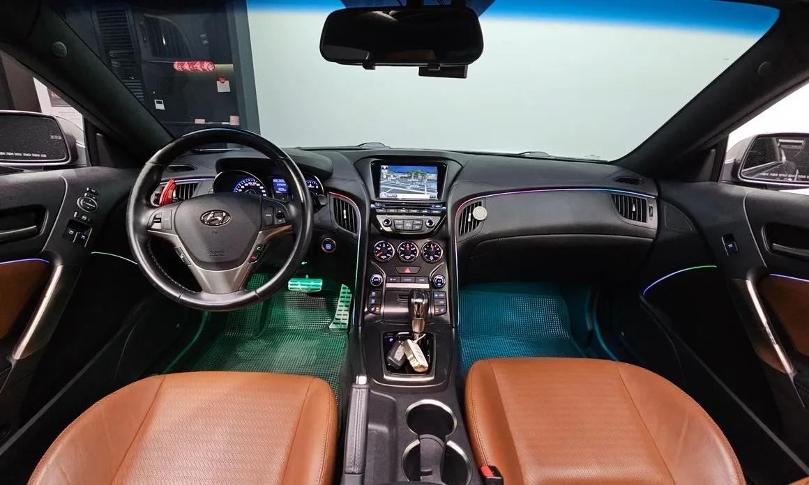 Hyundai Genesis