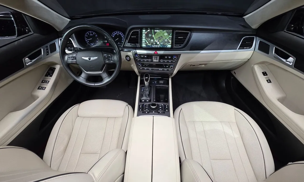 Hyundai Genesis