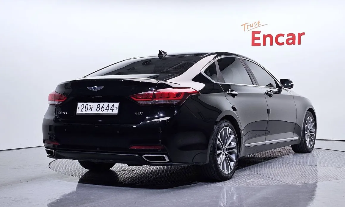 Hyundai Genesis