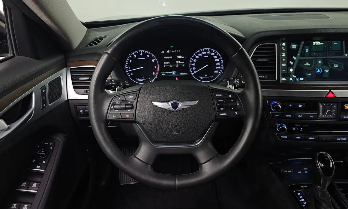 Hyundai Genesis