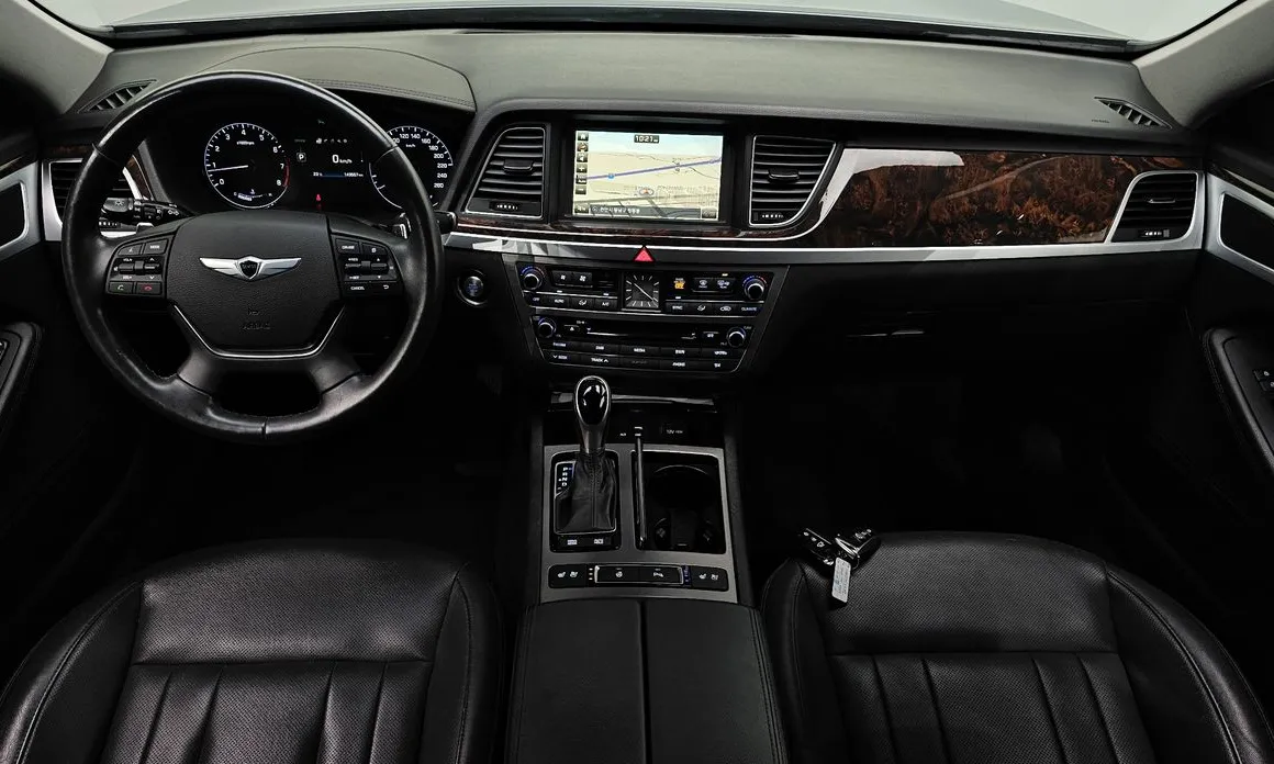 Hyundai Genesis