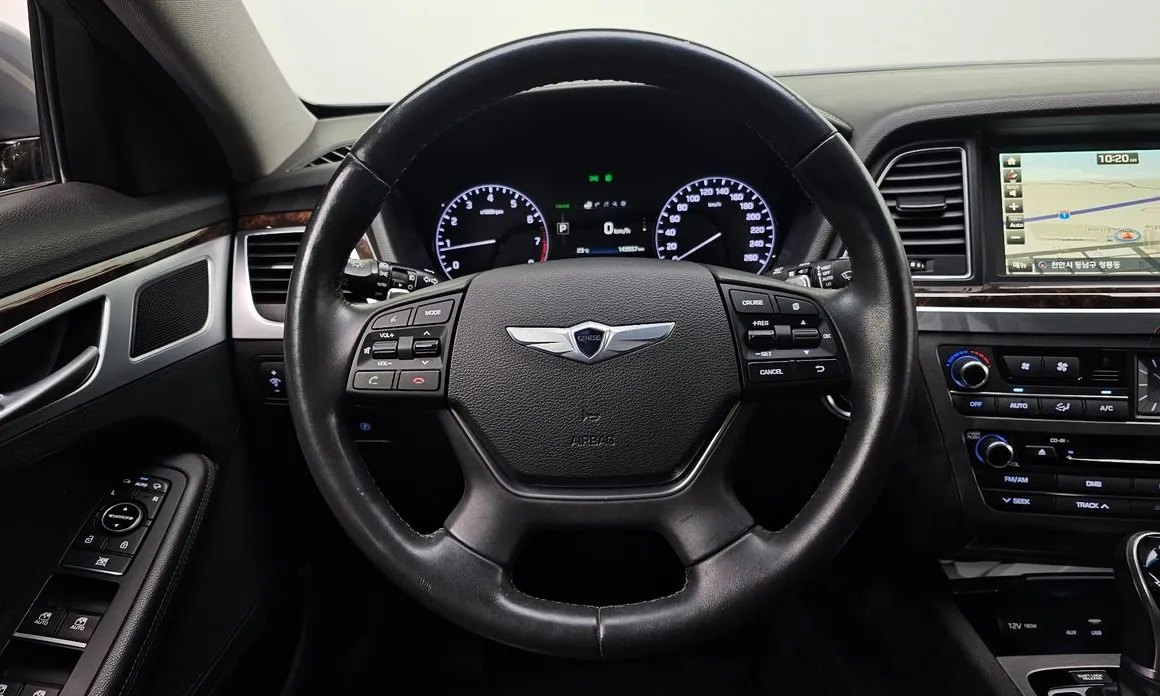 Hyundai Genesis