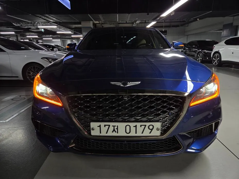 Hyundai Genesis
