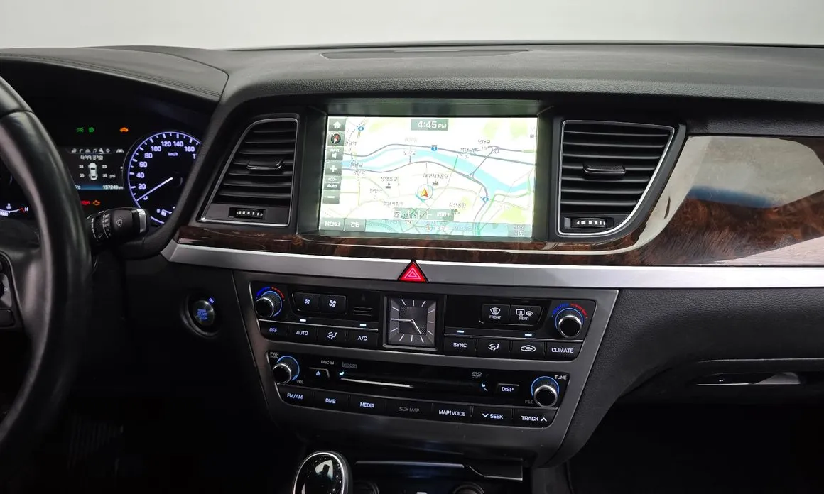 Hyundai Genesis