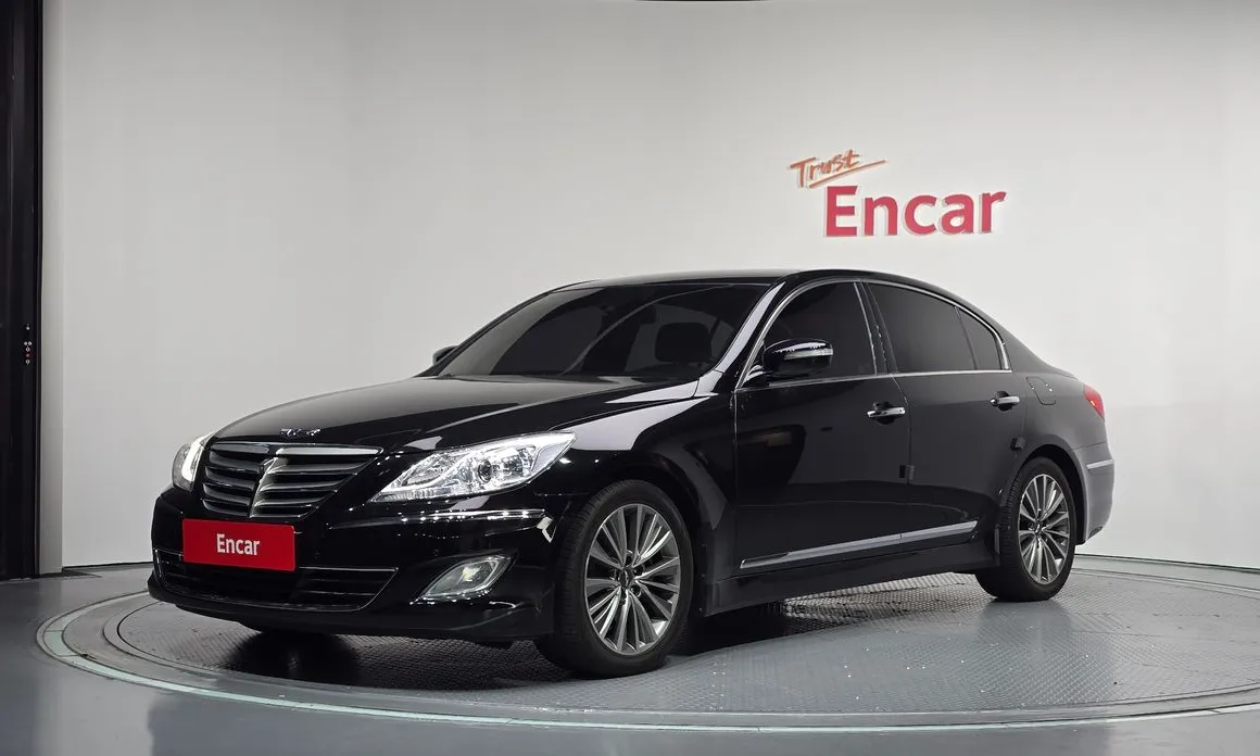 Hyundai Genesis