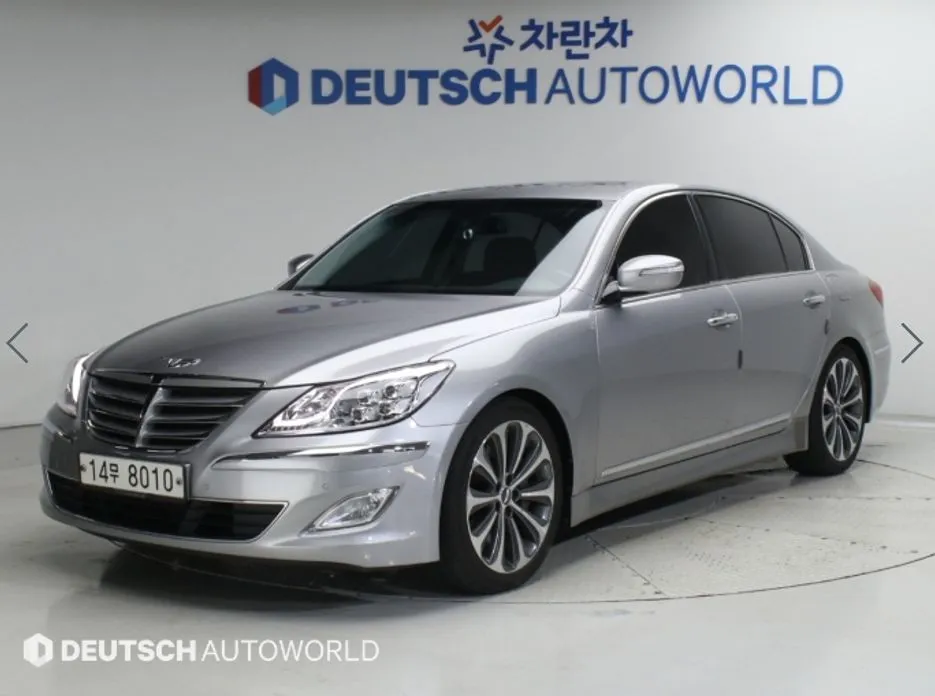 Hyundai Genesis