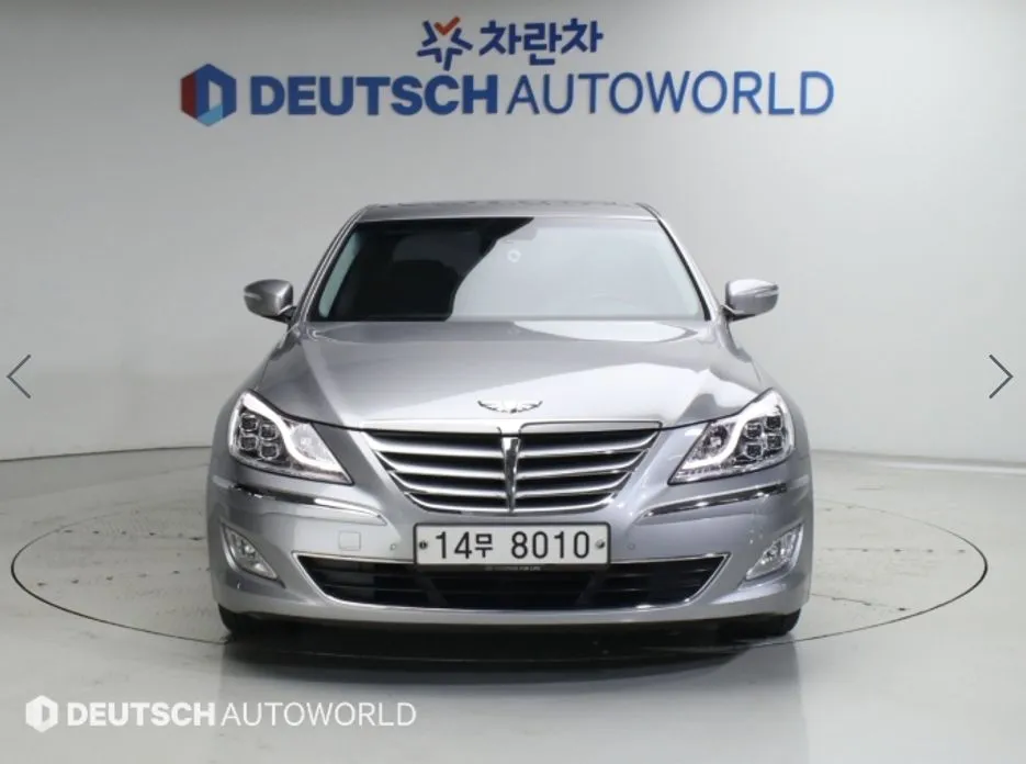 Hyundai Genesis