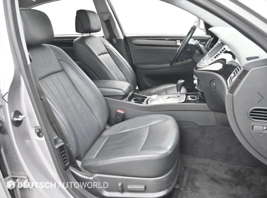 Hyundai Genesis